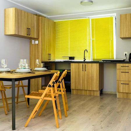 Camping Oaza Blonie Kornik Domki Standard Plus - 3 Pokoje Exterior foto