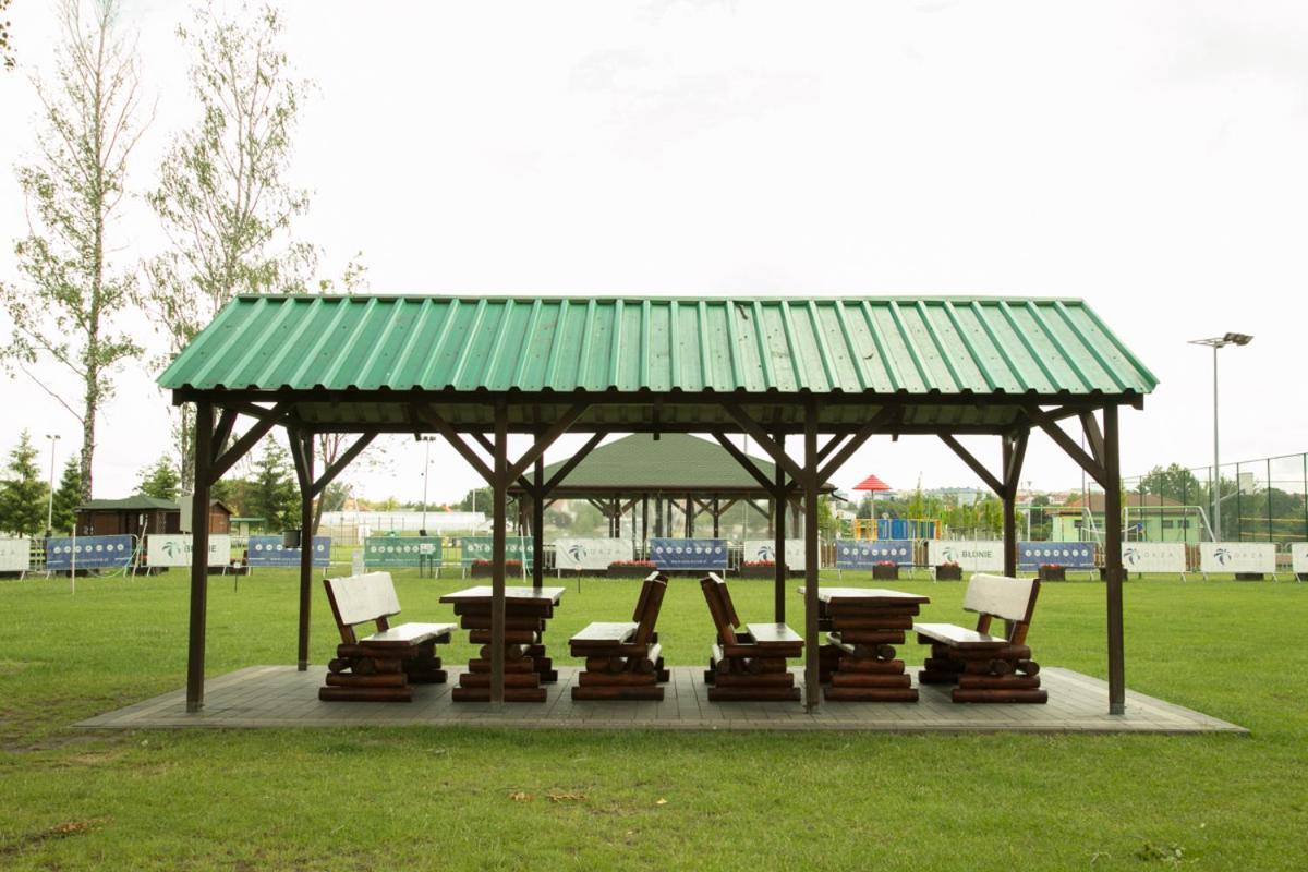 Camping Oaza Blonie Kornik Domki Standard Plus - 3 Pokoje Exterior foto