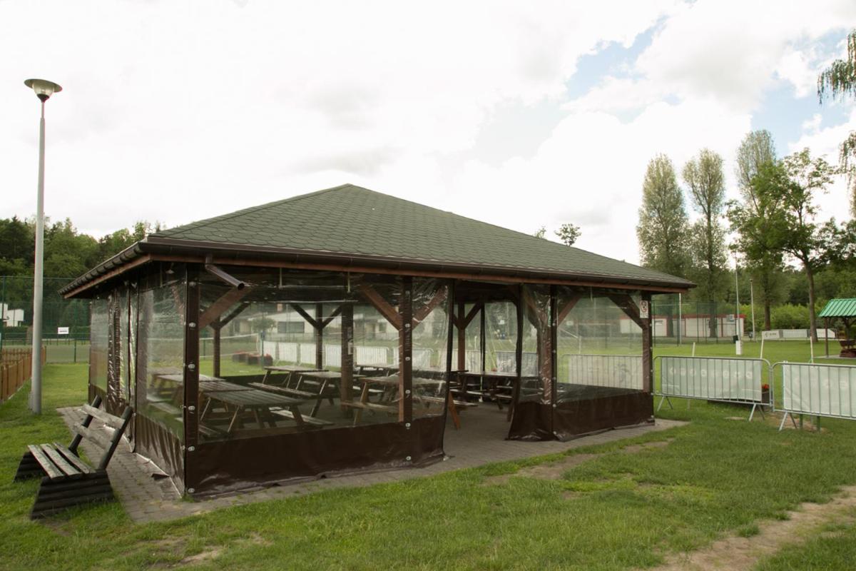 Camping Oaza Blonie Kornik Domki Standard Plus - 3 Pokoje Exterior foto